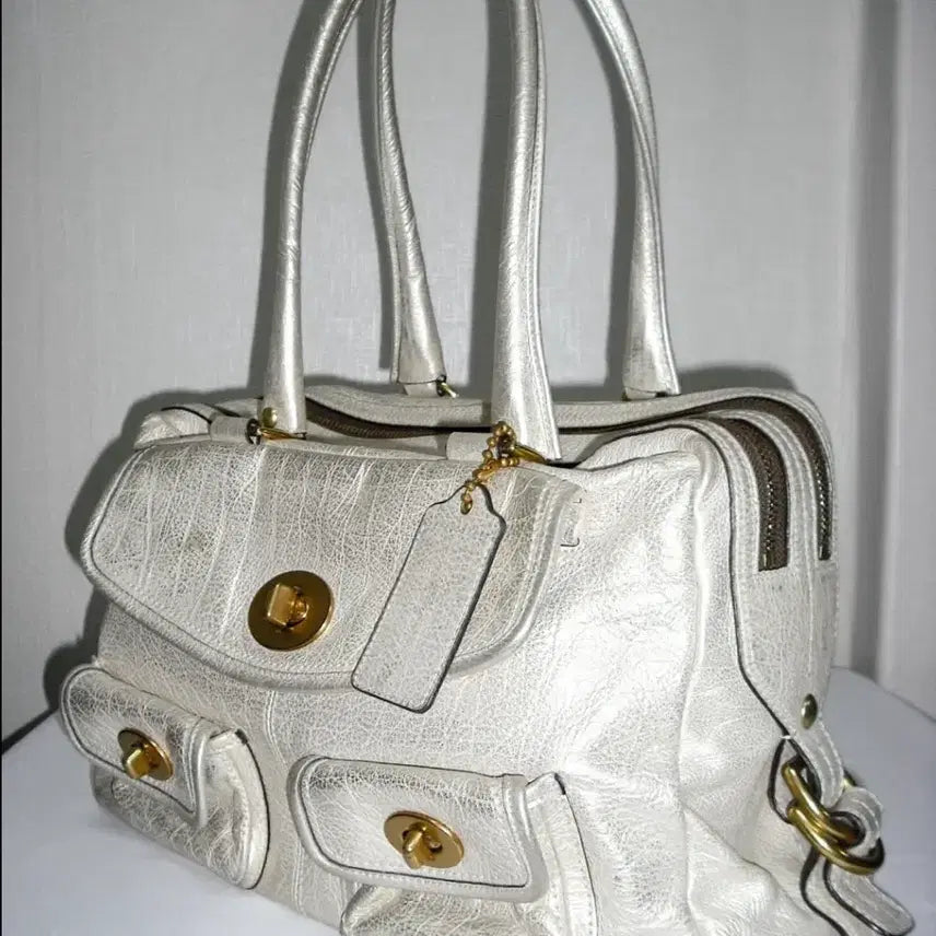 [BUNJANG] Coach Limited Edition Turnlock Shoulder Tote Bag (Silver/Gold/White) / 20s coach 코치 리미티드 숄더백 실버골드 화이트 턴락 토트백