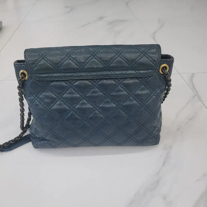 [BUNJANG] Marc Jacobs Quilted Chain Shoulder Bag / 마크제이콥스 퀼팅 체인 숄더백/출근용 데일리백
