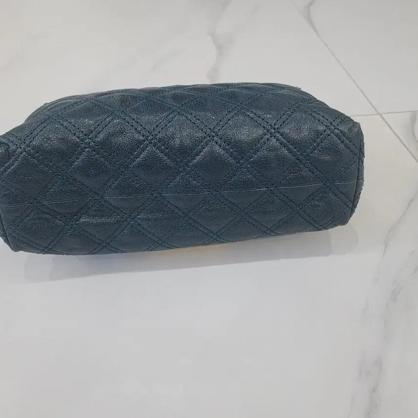 [BUNJANG] Marc Jacobs Quilted Chain Shoulder Bag / 마크제이콥스 퀼팅 체인 숄더백/출근용 데일리백