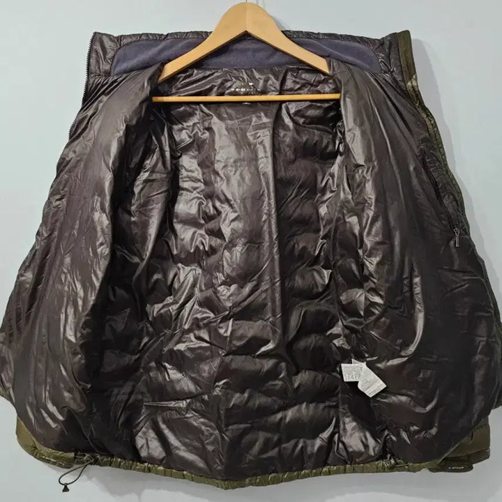 [BUNJANG] Aider Kessel Slim Goose Down Jacket / 아이더 케셀 슬림 구스다운 패딩 105