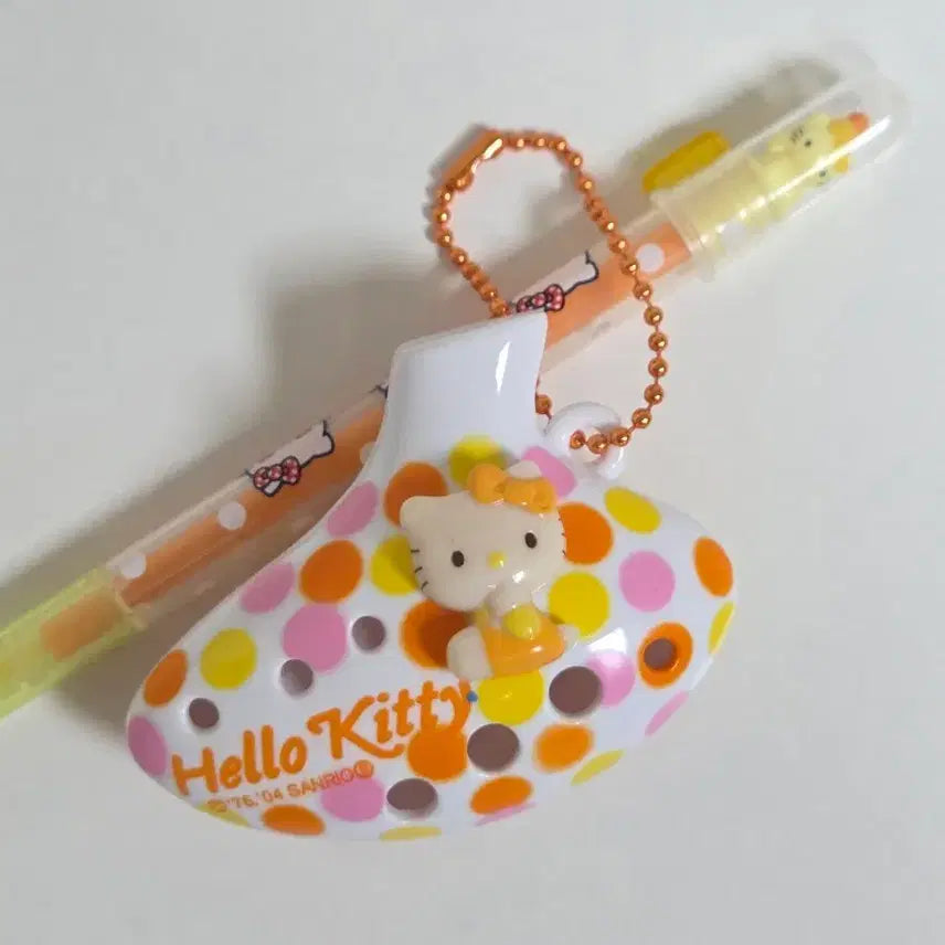 [BUNJANG] Classic Hello Kitty Ocarina Keyring / 고전키티 오카리나 키링