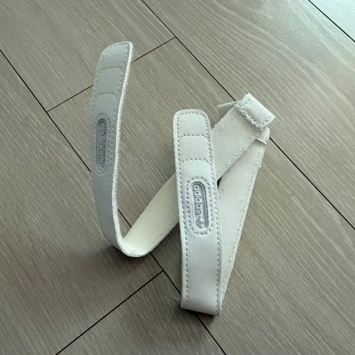 [BUNJANG] Adidas Forum Low GS Ribbon Pink Sneakers / 아디다스 정품 포럼로우 GS 리본핑크 230사이즈