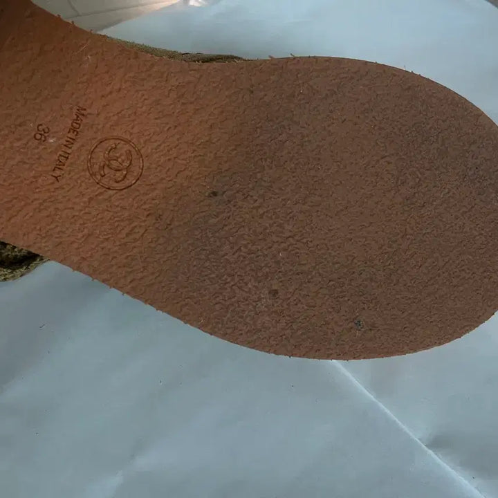 [BUNJANG] CHANEL 샤넬 스웨이드 부츠 36 (230) / CHANEL 샤넬 스웨이드 부츠 36 (230)