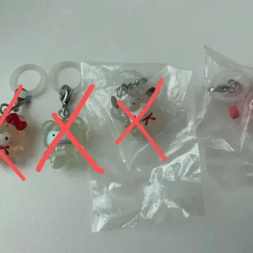 [BUNJANG] Sanrio Character Keyring Gacha / (새상품) 산리오 키티 한교동 마이멜로디 포차코 키링 가챠