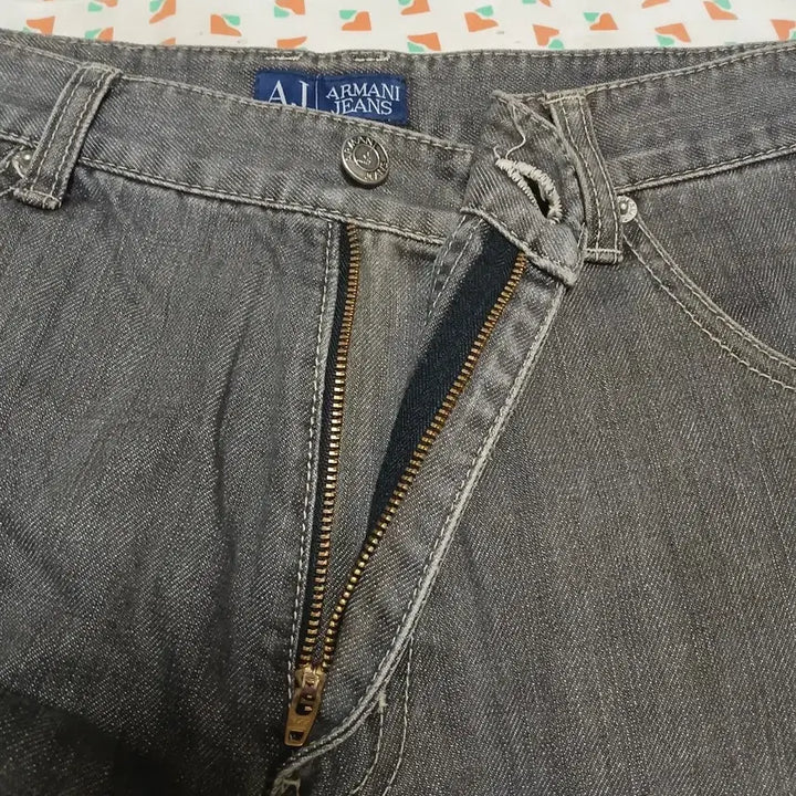 [BUNJANG] Denim Jeans Size 34 / 알마니,그레이.데님청바지.A급ㅡ34사이즈,택포