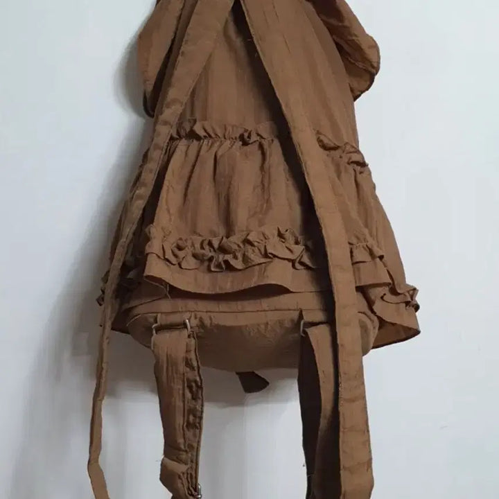[BUNJANG] Unique Doll Design Brown Backpack / 인형 디자인 백팩