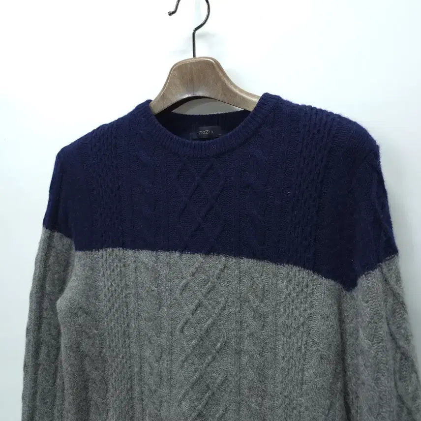[BUNJANG] ZIOZIA Two-Tone Cable Knit Sweater / 지오지아 투톤 케이블 울니트 (95-100)