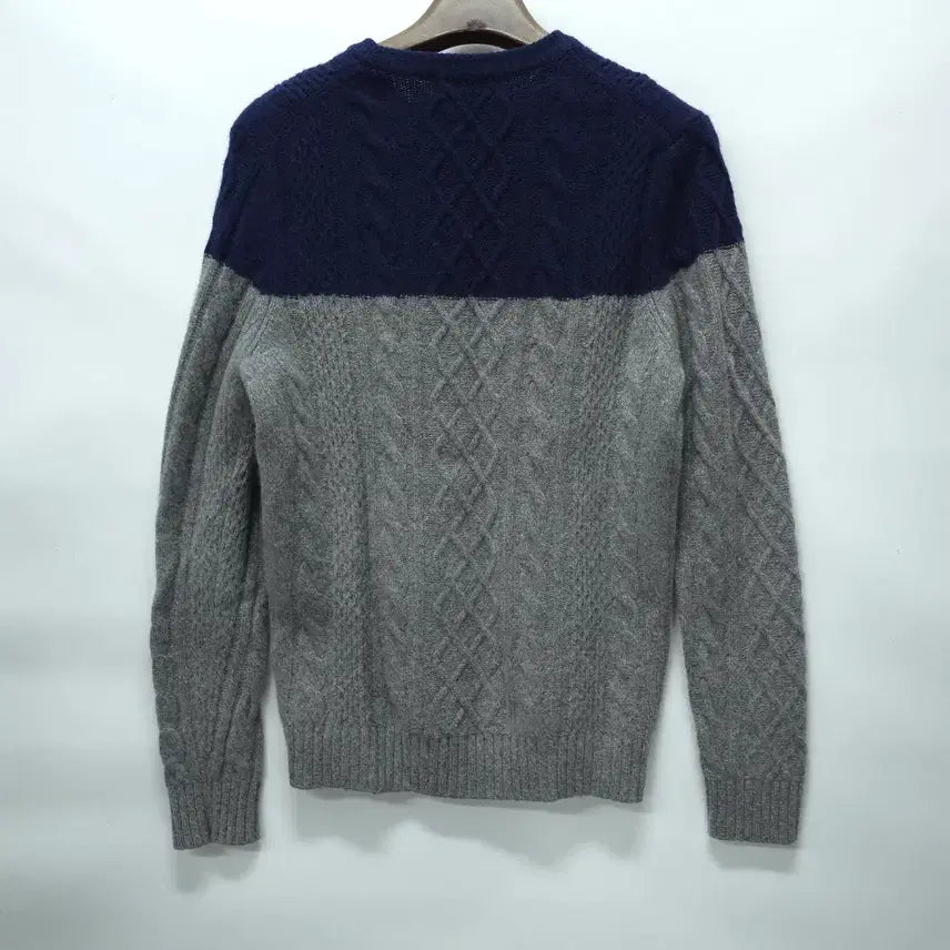 [BUNJANG] ZIOZIA Two-Tone Cable Knit Sweater / 지오지아 투톤 케이블 울니트 (95-100)