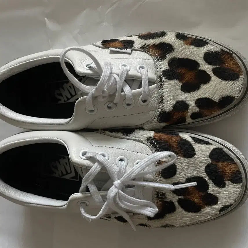 [BUNJANG] Vans Era Leopard True White Sneakers / Vans 반스 에라 레오파드 트루 화이트(230) vn0a38fru8j