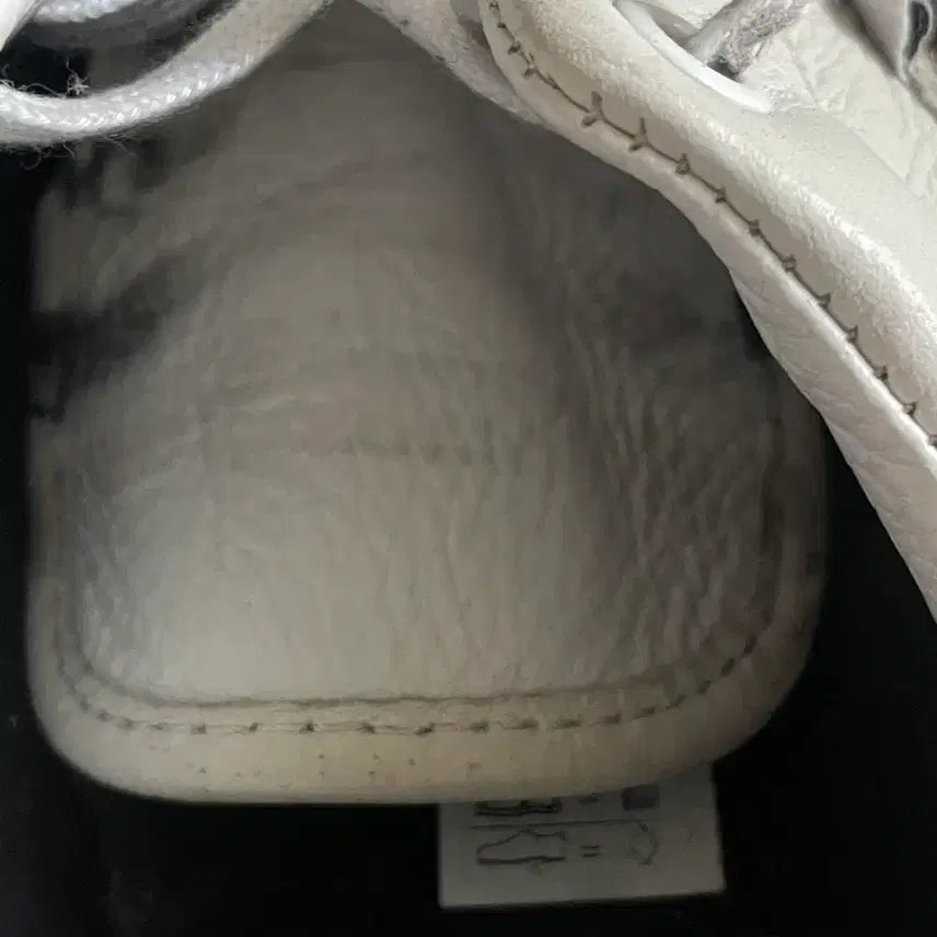 [BUNJANG] Vans Era Leopard True White Sneakers / Vans 반스 에라 레오파드 트루 화이트(230) vn0a38fru8j