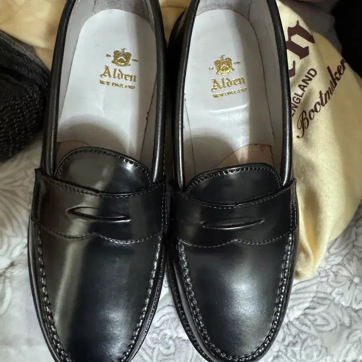 [BUNJANG] Alden 987 Loafer Black US 8D Full Package / 알든 987 로퍼 블랙 us 8D 새상품 풀박스