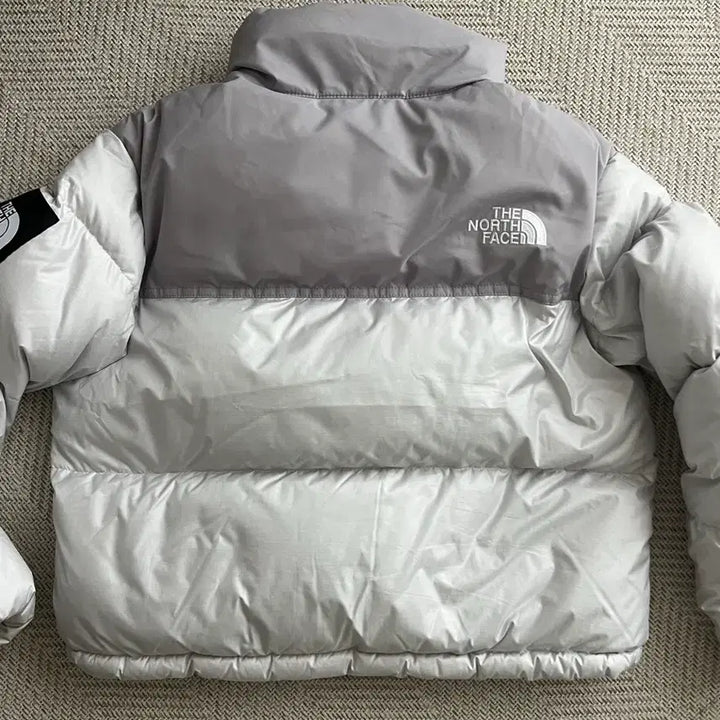 [BUNJANG] The North Face Novelty Nuptse Ice Grey Jacket / 노스페이스 노벨티 눕시 아이스그레이 s NJ1DP85L