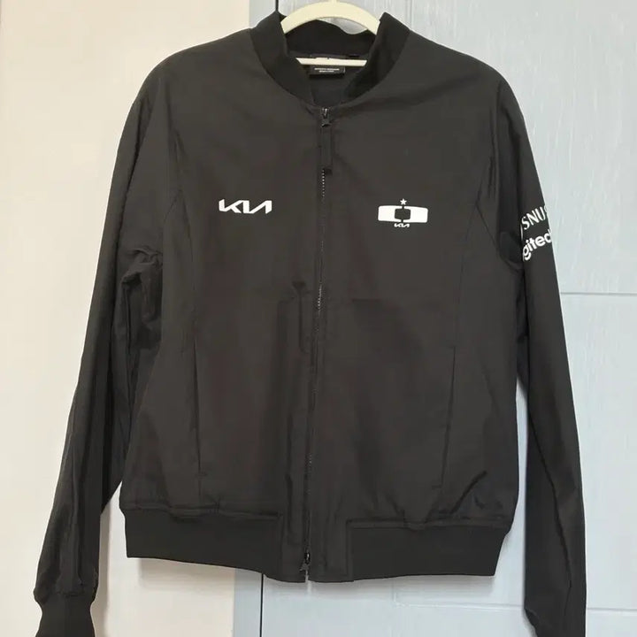 [SOLD OUT] 2025 디플러스기아 유니폼 자켓 루시드 S