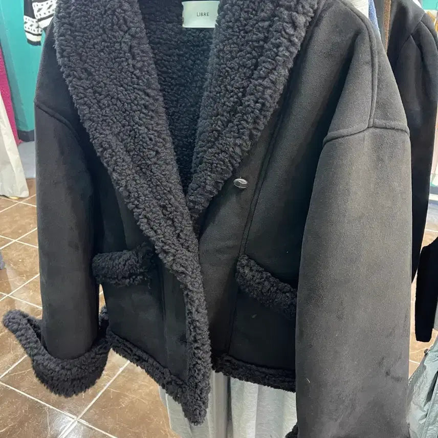 [BUNJANG] Mustang Jacket / 옷가게 재고정리 무스탕자켓