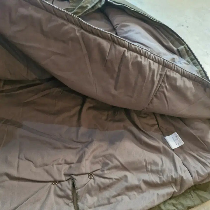 [BUNJANG] Khaki Color Block Parka Padded Jumper / 오늘할인_카키색 배색 야상 패딩 점퍼 새상품 내피있음