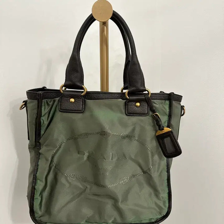 [BUNJANG] Prada Tote Bag (Crossbody Strap Missing) / 정품 프라다 토트백 가방 크로스끈분실 가로32 원단변색