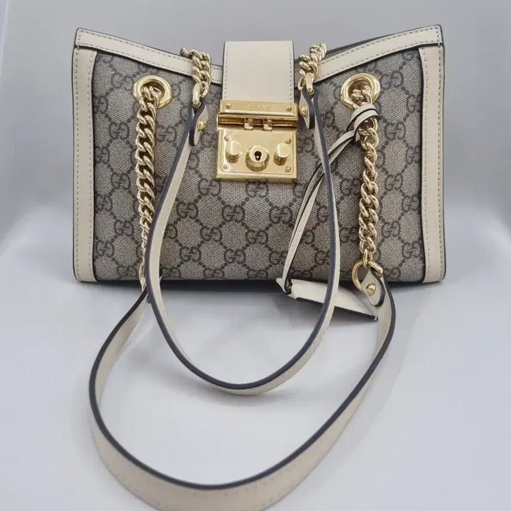 [BUNJANG] Gucci Padlock Small GG Canvas Shoulder Bag / 구찌 패들락 스몰 GG 캔버스 숄더백