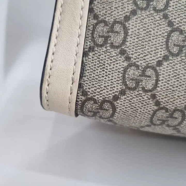 [BUNJANG] Gucci Padlock Small GG Canvas Shoulder Bag / 구찌 패들락 스몰 GG 캔버스 숄더백