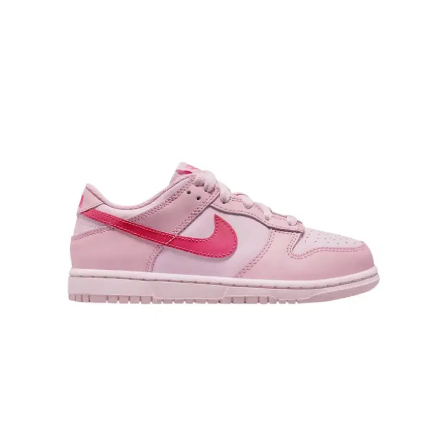 [BUNJANG] Nike Dunk Low Triple Pink (PS) Sneakers / 나이키 덩크로우 트리플 핑크 (ps) 220
