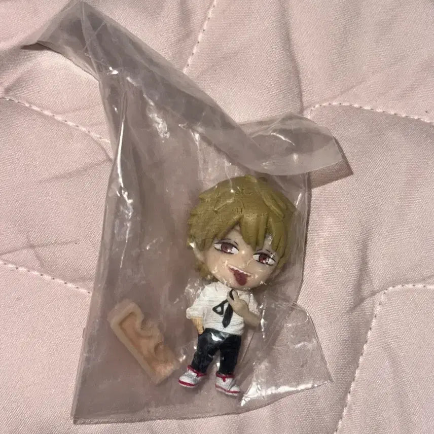 [BUNJANG] Chainsaw Man Denji Gacha Figure / 희귀매물) 체인소맨 덴지 입욕제 가챠 미개봉 figutto