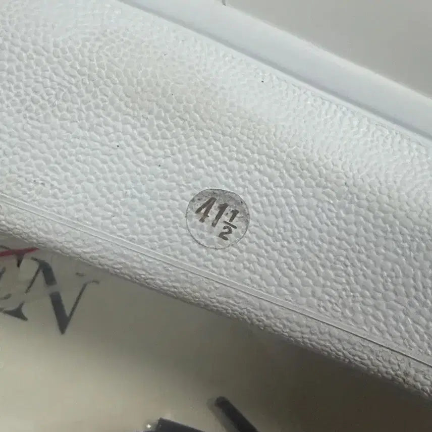 [BUNJANG] Alexander McQueen 41.5 Sneakers / 알렌산더 맥퀸 41.5 , 270 거의새거