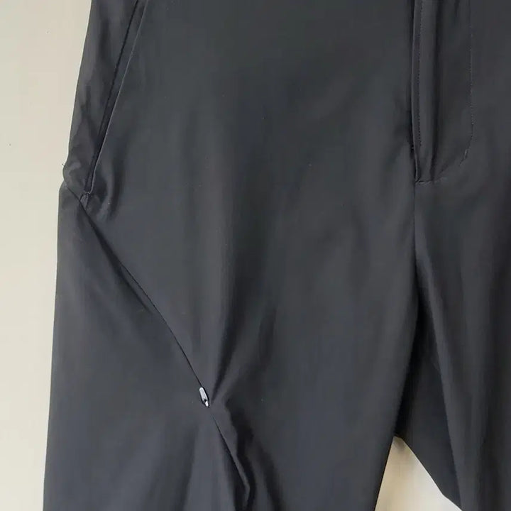 [BUNJANG] DplusKIA L/32 Nylon Pants / 디플러스기아 DplusKIA L/32~ 선수실착 나일론 팬츠. BK. A