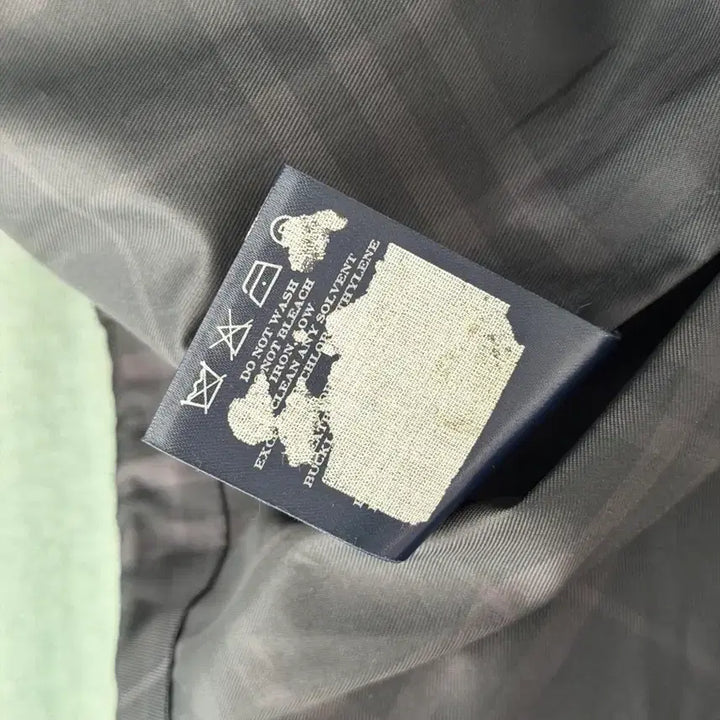 [BUNJANG] Burberry Windbreaker / 버버리 체크무늬 바람막이 윈드브레이커