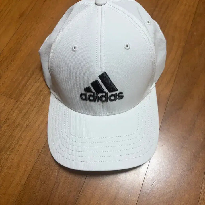 [BUNJANG] Adidas White Ball Cap / 아디다스 흰색 볼캡 모자