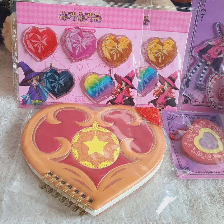 [BUNJANG] Sugar Sugar Rune Bundle Set - Pendant, Magnet, Acrylic Stand, Secret Badge / 슈가슈가룬 슈슈른 일괄 펜던트 마그넷 아크릴스탠드 마계통신북 시크릿 뱃지