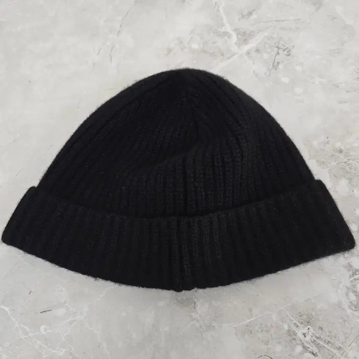 [BUNJANG] Celine Logo Beanie Hat / 셀린느 로고 비니 모자 판매