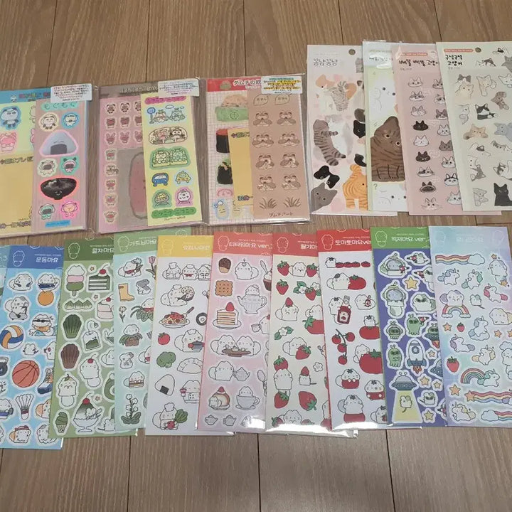 [BUNJANG] Sealed Sticker Bundle Set / 3번/인기작가 다꾸 씰스티커 새상품 100장 일괄판매/장당870/운포