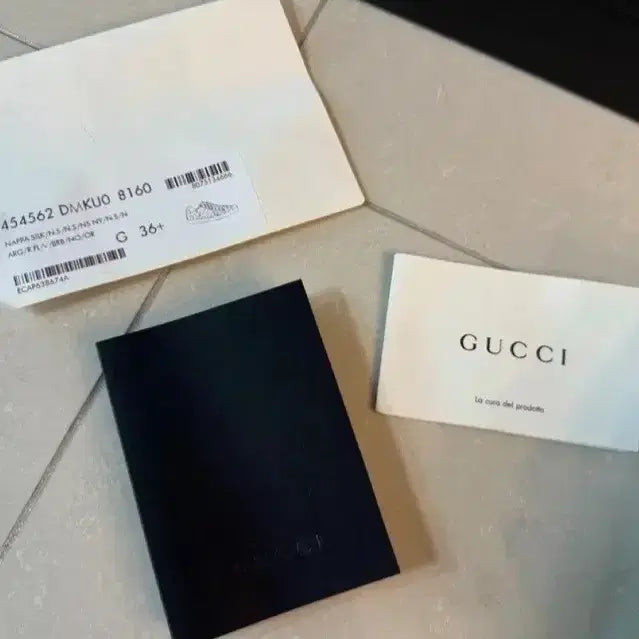 [BUNJANG] Gucci Sneakers Silver 36+ / 구찌 스니커즈 실버 36+