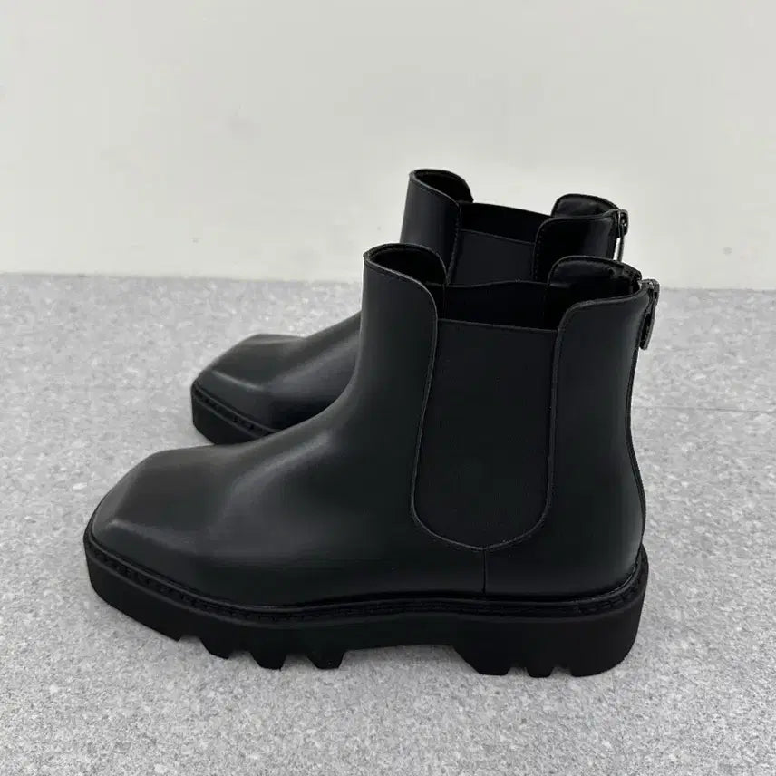 [BUNJANG] Square Toe Black Chelsea Boots / 스퀘어토 블랙 첼시부츠 270