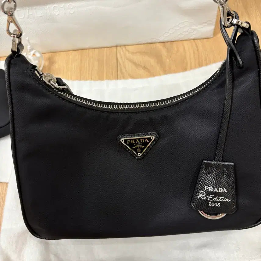 [BUNJANG] Prada Tessuto Hobo Bag / 프라다 테수토 호보백
