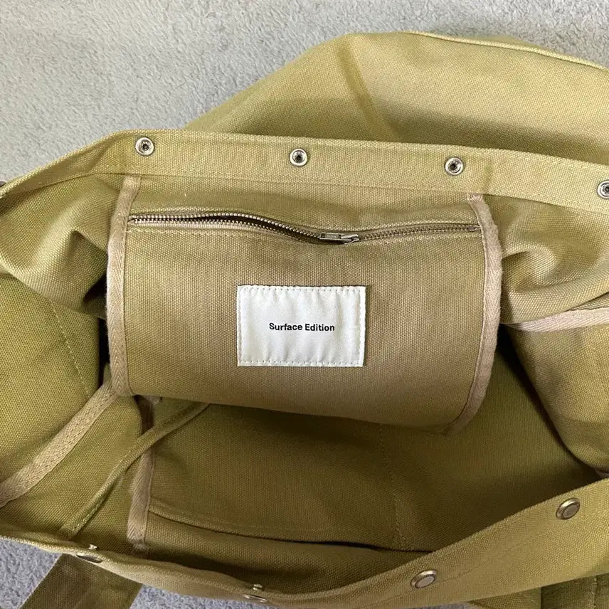 [BUNJANG] Surface Edition TYPO Beige Crossbody Bag / 서피스에디션 TYPO 베이지 크로스백