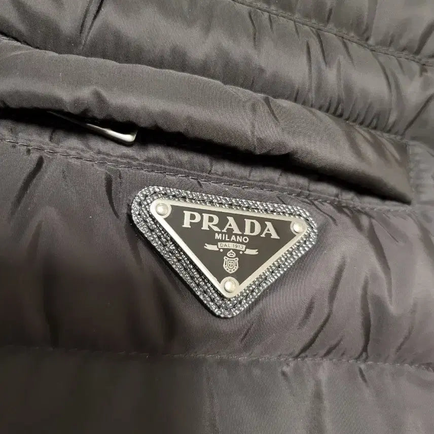 [BUNJANG] Prada Padded Vest / 프라다 패딩조끼