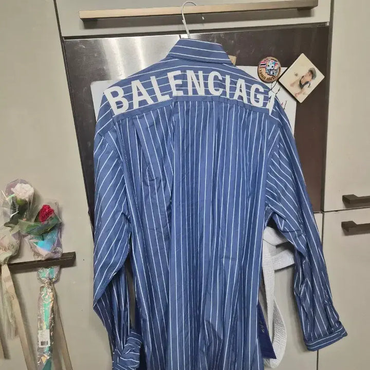 [BUNJANG] Balenciaga Striped Back Logo Shirt / [39]발렌시아가 스트라이프 백로고 셔츠