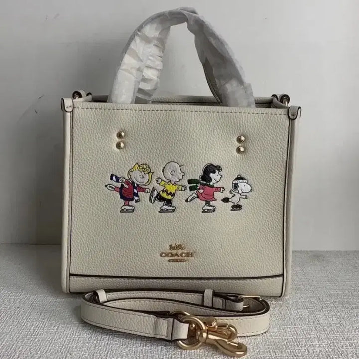 [BUNJANG] Coach x Snoopy Tote Bag Shoulder Bag / 코치 스누피 토트백 숄더백 새상품