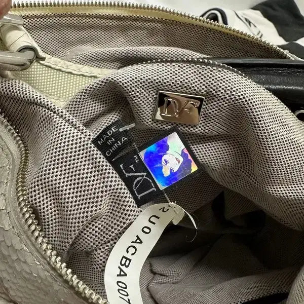 [BUNJANG] Diane von Furstenberg Python Mandy Bag / 다이앤 본 퍼스텐버그 파이톤 맨디 백