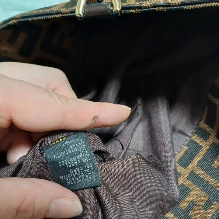 [BUNJANG] Fendi FF Logo Chain Shoulder Bag / 펜디 FF로고 체인 숄더백