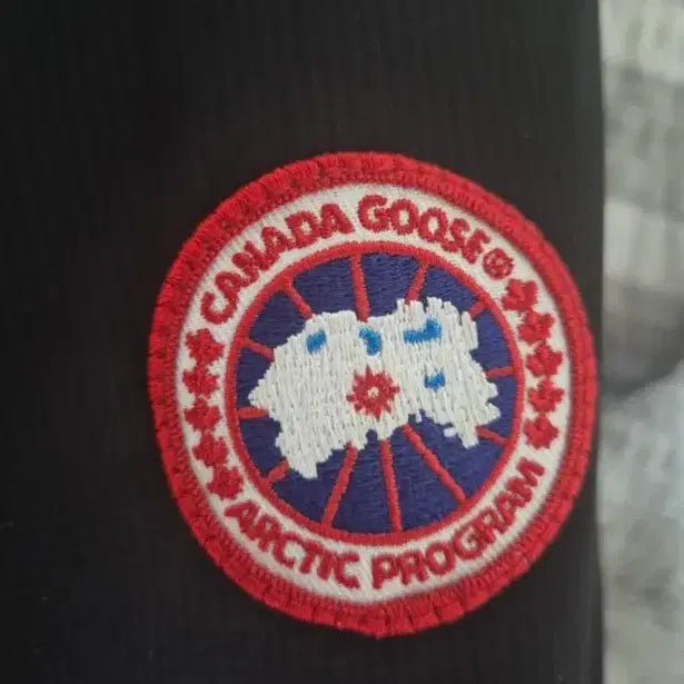 [BUNJANG] Canada Goose Lodge Black XL Jacket / 24fw캐나다구스 롯지 블랙 xl