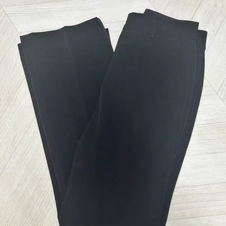 [BUNJANG] Musinsa Semi Bootcut Slacks / 무신사 세미 부츠컷 슬랙스(새상품)