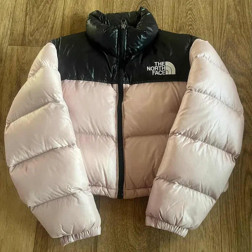 [SOLD OUT] 노스페이스 눕시 숏자켓 패딩 파스텔핑크 M