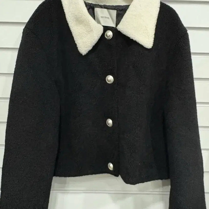 [BUNJANG] MAYBINS Boucle Collar Jacket / MAYBINS 뽀글이 부클 카라 자켓