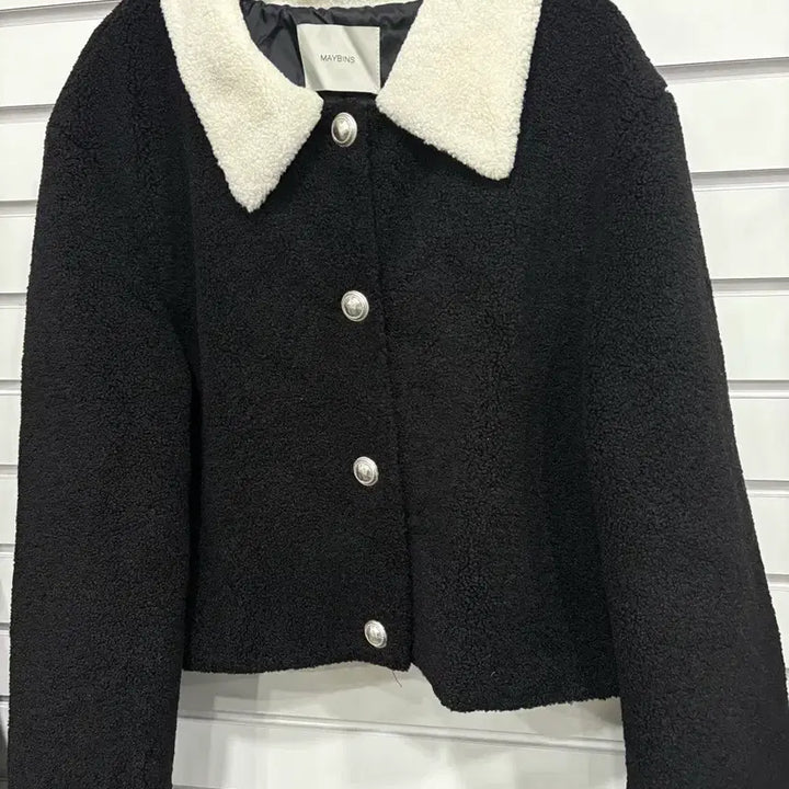 [BUNJANG] MAYBINS Boucle Collar Jacket / MAYBINS 뽀글이 부클 카라 자켓