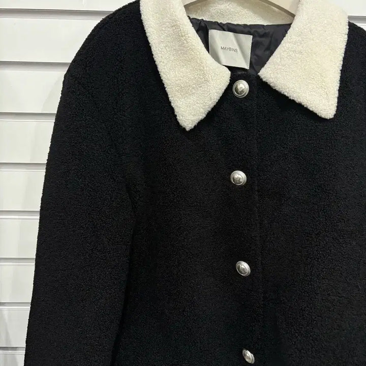 [BUNJANG] MAYBINS Boucle Collar Jacket / MAYBINS 뽀글이 부클 카라 자켓