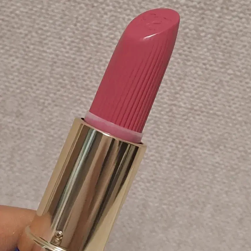 [BUNJANG] Estee Lauder Pure Color Lipstick 220 Powerful / 에스티로더 퓨어 핑크 립스틱 220 Powerful