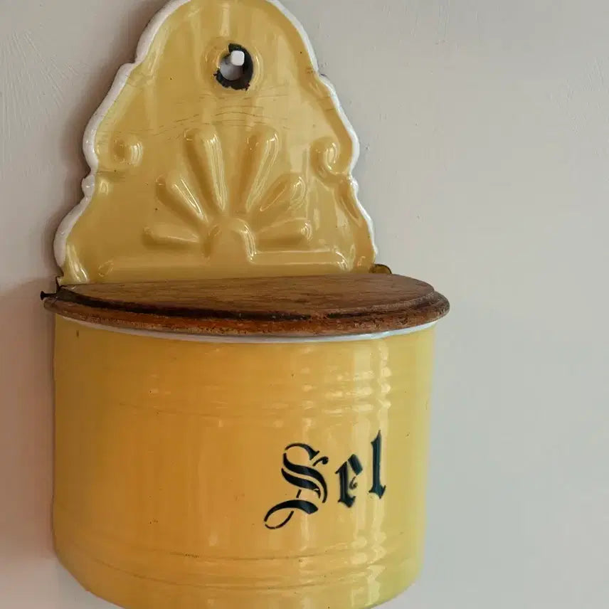 [BUNJANG] Vintage Enamel Salt Box / 빈티지 에나멜 솔트박스