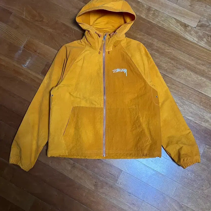 [SOLD OUT] 스투시 비치쉘 바람막이 자켓 XS