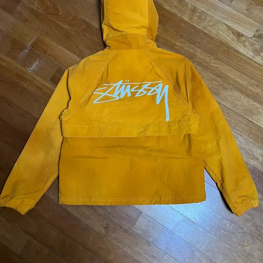 [SOLD OUT] 스투시 비치쉘 바람막이 자켓 XS